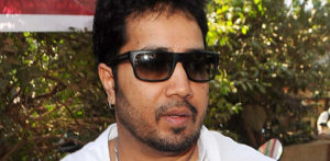 Singer Mika Singh arrested in Dubai for Sending Indecent Photos f