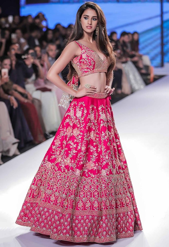 12 Stunning and Sexy Fashion Looks of Disha Patani - Kalki bride
