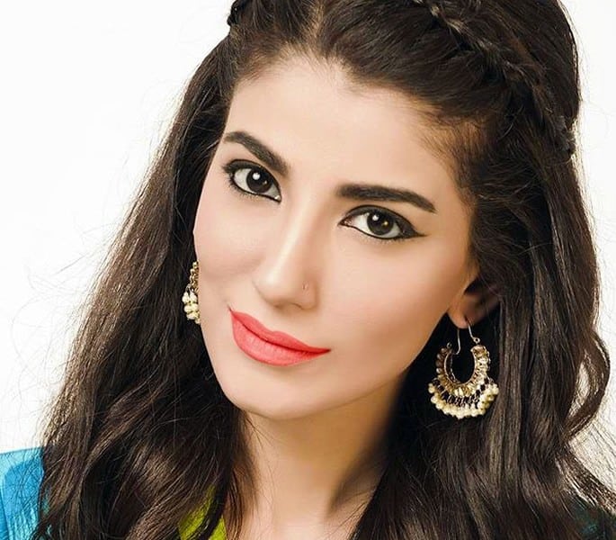 20 Most Beautiful Pakistani TV Actresses - Naveen Waqar