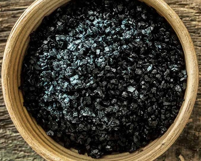 5 Desi Salt Alternatives - Indian Black Salt (Kala Namak)
