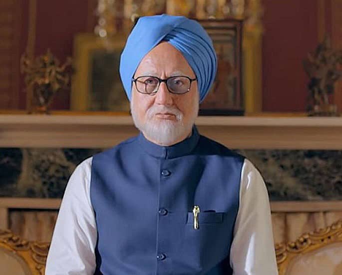 PM Narendra Modi & Manmohan Singh Films Cause a stir - Anupam Kher look