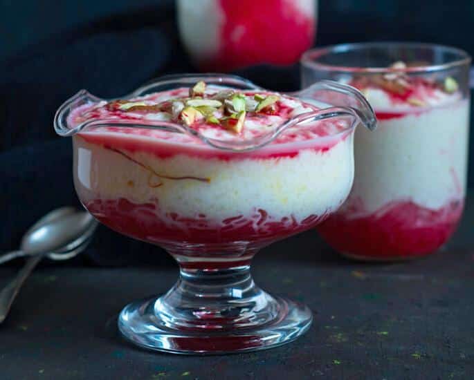 5 Delicious Flavours of Falooda you Must Try at Home - phirni