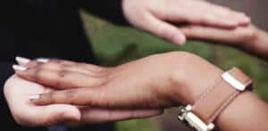 'White' Boyfriend calls Indian Girlfriend 'Burnt' and asks if it's Okay f