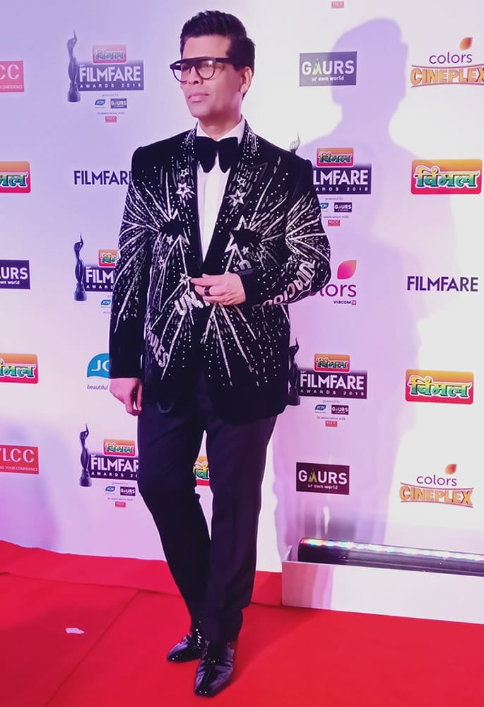 Best-Dressed-Filmfare 2019 - Karan Johar