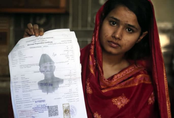 Pakistani Girls Married into Chinese Sexual Slavery - Islamabad
