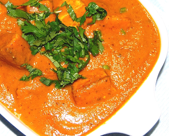 10 Desi Vegan Curries to Tantalise your Taste Buds - tofu makhani