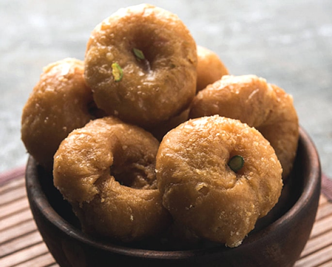 12 Popular Street Foods from Bihar in India - Balushahi