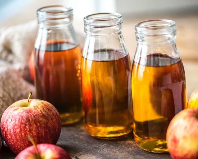 7 Ways to Reduce Hyperpigmentation - apple cider vinegar