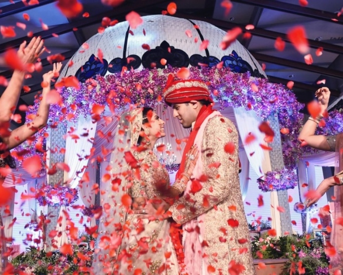 10 things that happen at British Asian weddings-lavish