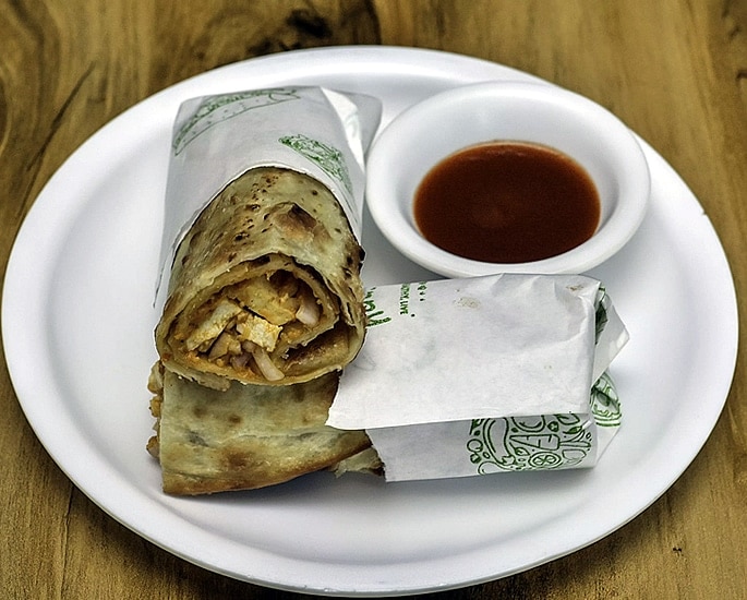 12 Delhi Street Foods which are Popular - rolls