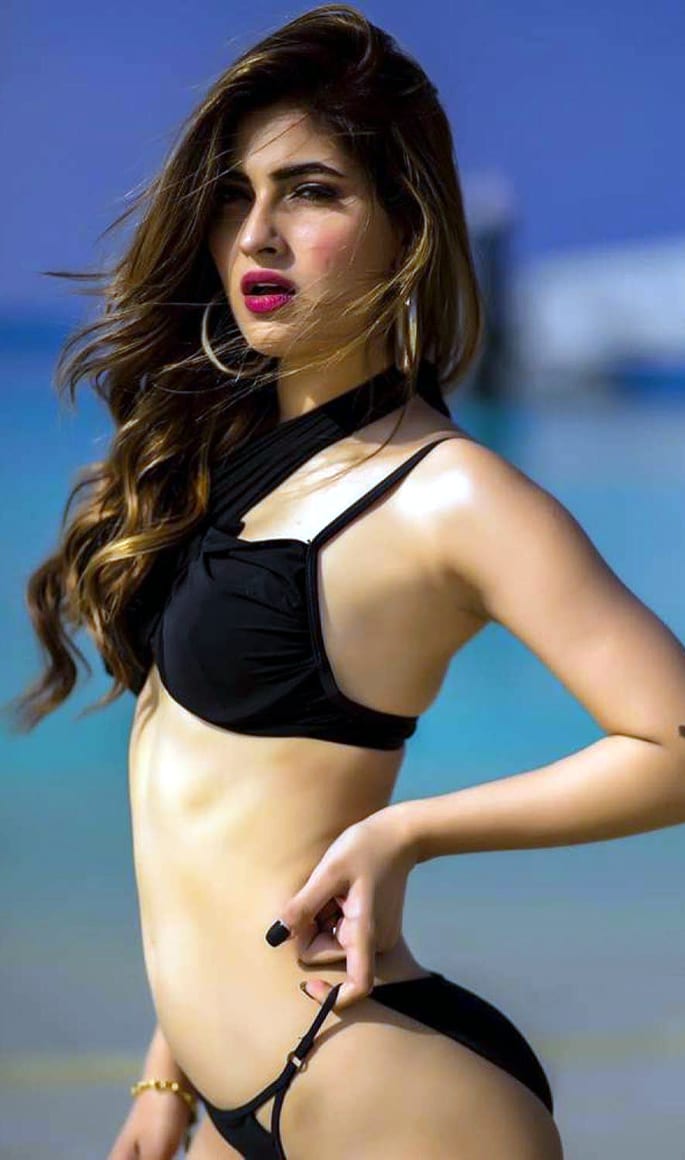 Top 25 Bollywood Actresses in Bikini Photos that Sizzle - Karishma Sharma