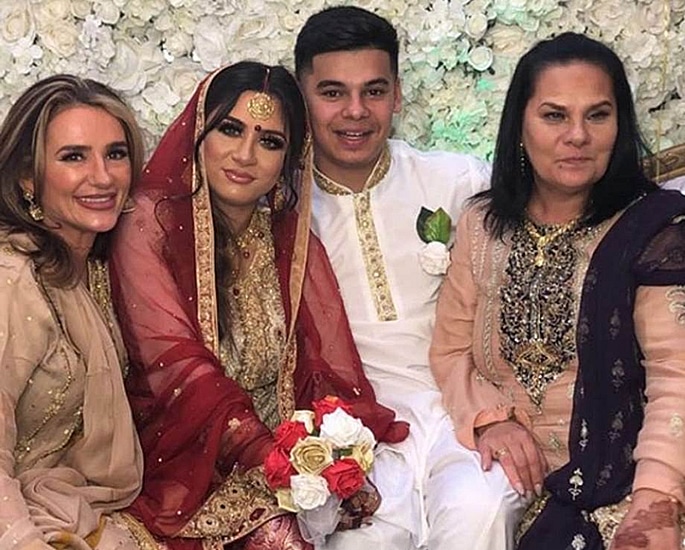 Zayn Malik's Sister Safaa aged 17 marries her Boyfriend - family