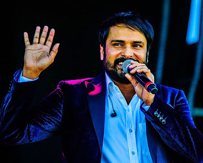 20 Top Punjabi Singers from India - Amrinder Gill