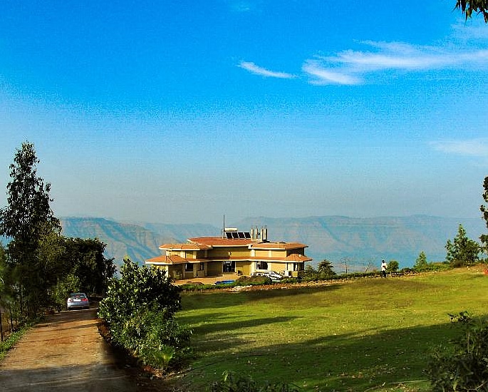5 Houses you Could Buy in India for £200,000 - farmhouse