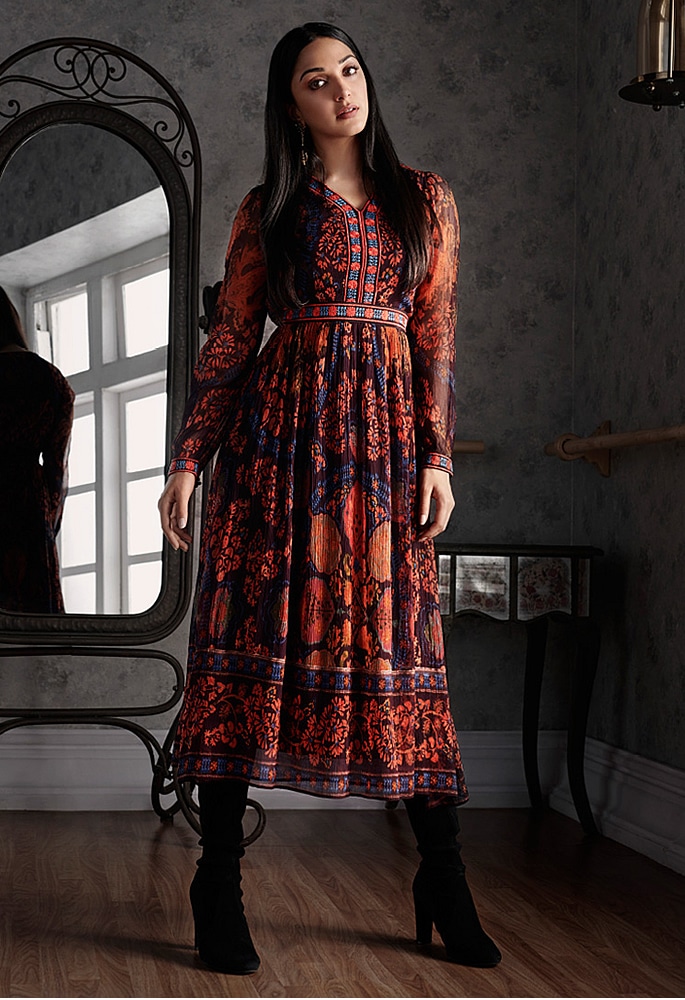 Kiara Advani wows in Label Ritu Kumar collection - dress4