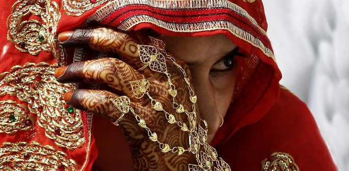 Indian Girl's Side paid Rs 8 Lakh Dowry but No Groom Came f