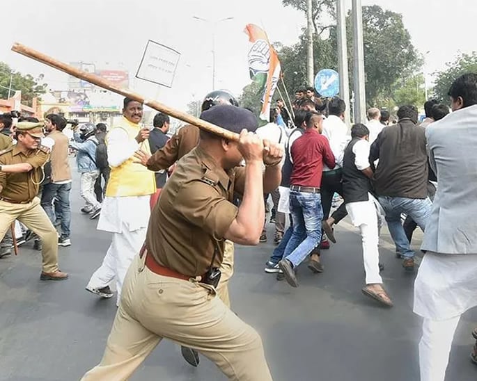 Angry Protests erupt for Unnao Rape Victim who Died - charge