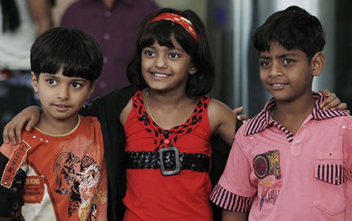Slumdog Millionaire star Azharuddin Ismail moves to Slums - young