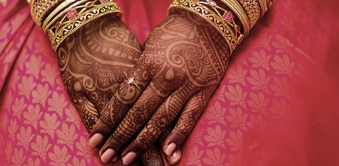 Indian Bride commits Suicide Day After Wedding f