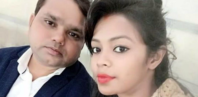 Indian Engineer commits Suicide & Parents blame his Wife f