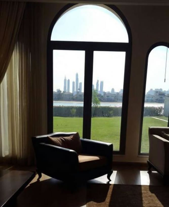 SRK & Gauri Khan's $2.7m Villa named 'Jannat' in Dubai - room