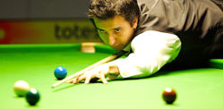 Who won the first Snooker Gold Medal in Cue Sports?