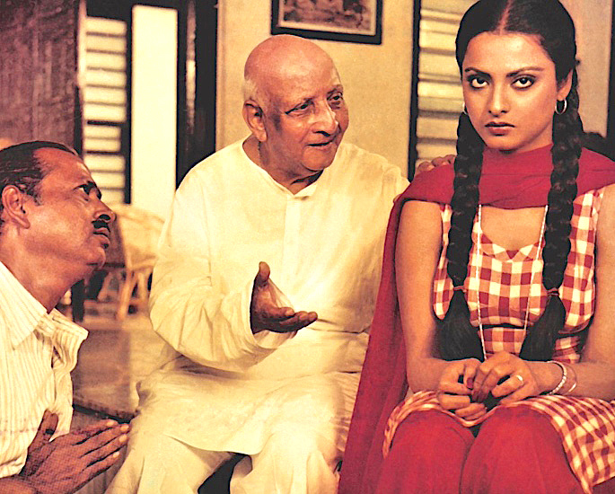 15 Indian Family Movies to Watch during Lockdown - Khoobsurat