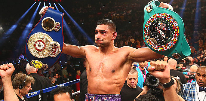 Boxer Amir Khan questions to Quit or 'Fight Again' f.