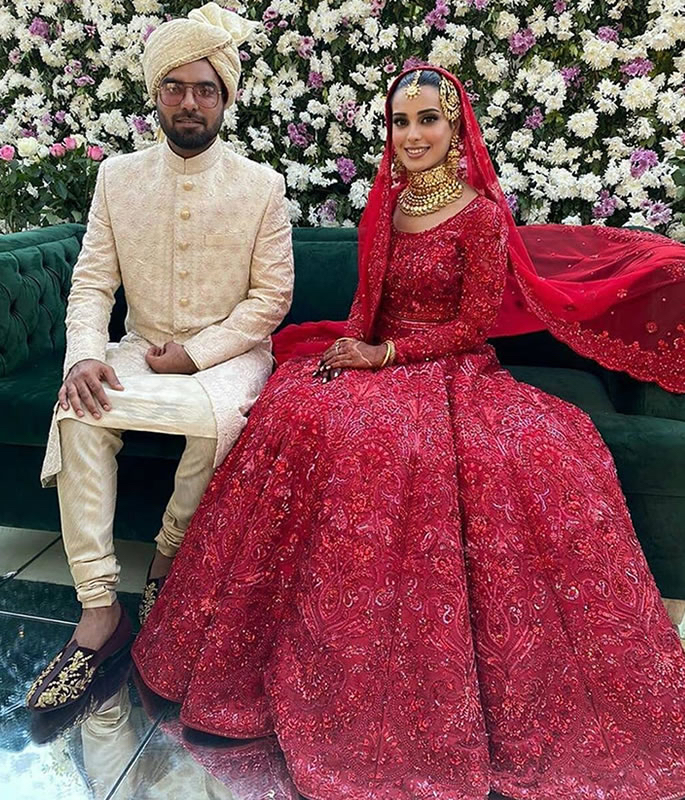 How did Iqra Aziz and Yasir Hussain Fall in Love? - wedding
