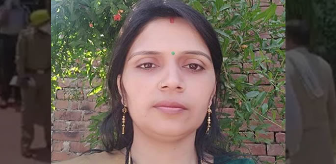 Indian Husband having Affair kills Wife over Property f