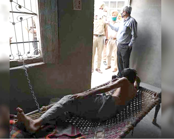 Indian Man tied in Chains for 7 Years by Brother-in-Law - judges