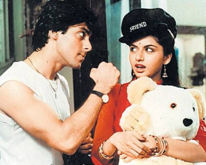 Salman was told to ‘Catch and Smooch’ actress Bhagyashree? - teddy