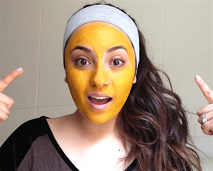 10 Ways To Use Turmeric In Your Beauty Routine - mask