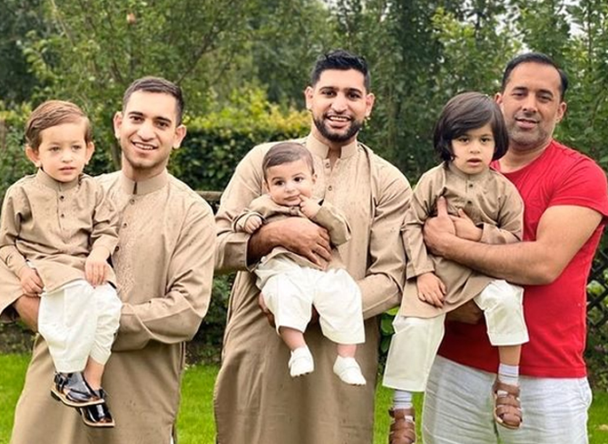 Amir Khan breaks Lockdown Rules with Eid Gathering