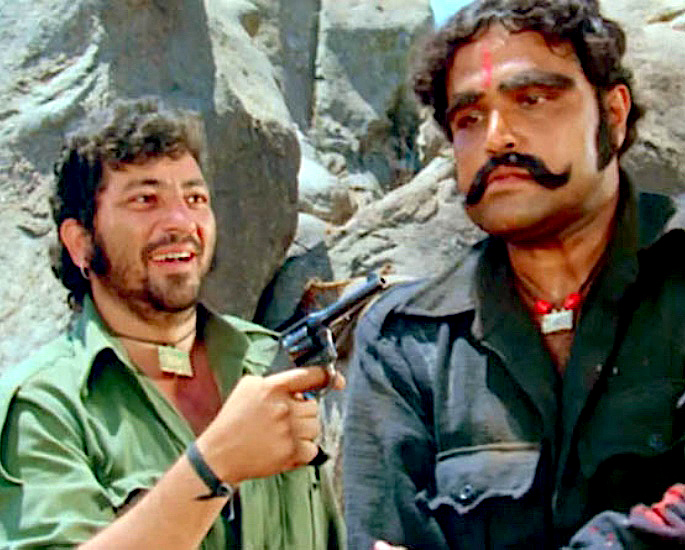 25 Most Iconic Scenes of Bollywood to Revisit - Sholay