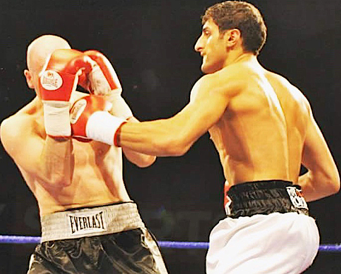 6 Famous British Asian Boxers In The Ring - Adnan Amar