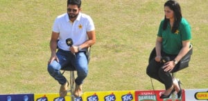 Female Commentator slams Troll over 'High Heels' Comment f