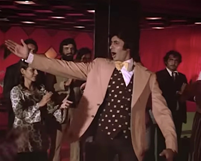 10 Most Iconic Onscreen Looks of Amitabh Bachchan - don