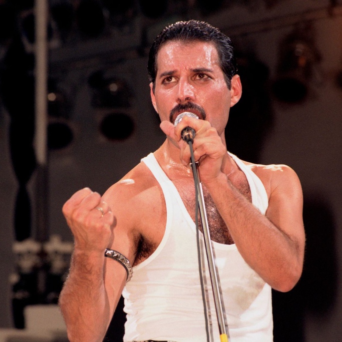 8 Pop Singers of Indian Descent - Freddie Mercury