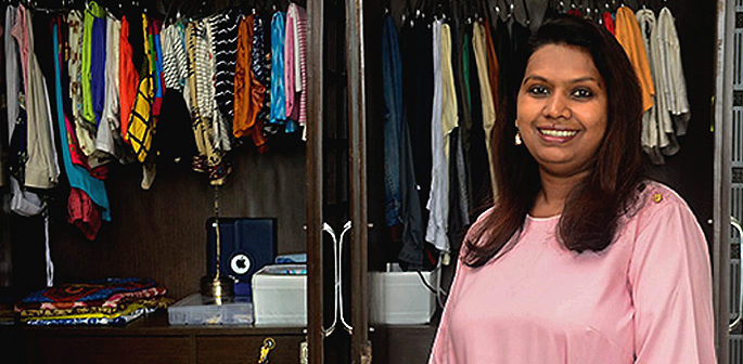 Female Entrepreneur helping Indians Organise & Declutter f