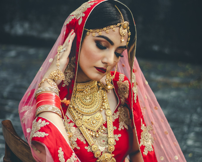 15 Asian Wedding Themes to Totally Adore - red