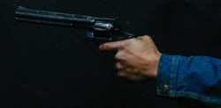 Indian Police Inspector takes Bribe & threatens Officers with Gun