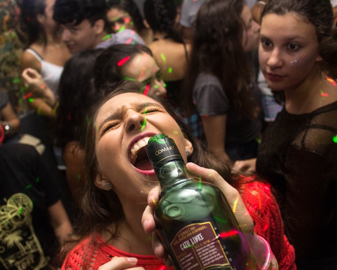 The Rise of Alcohol Abuse in India - Women Drink Too