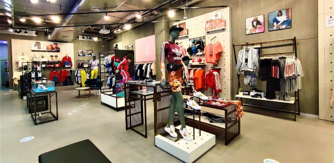 Land formel os selv Adidas Originals opens first Exclusive store in Gurugram | DESIblitz