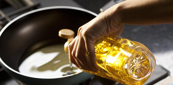 Best Oils & Fats to Use on a Low Carb Diet f