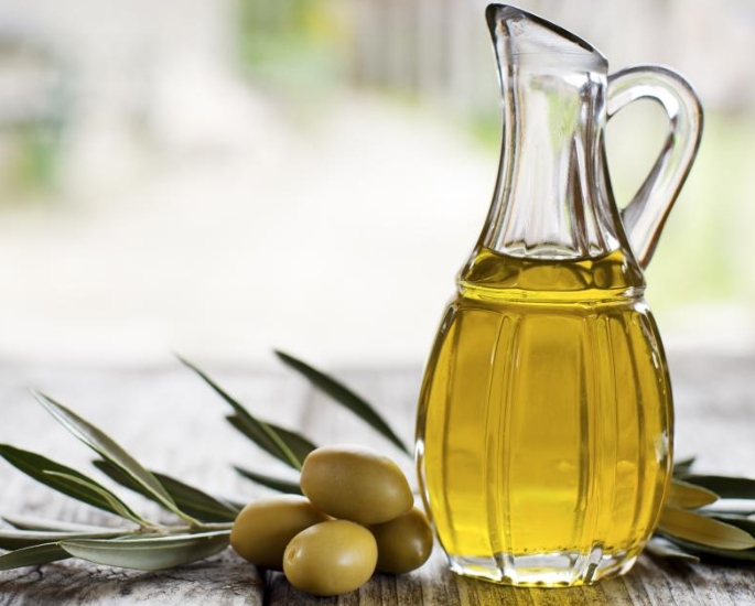 Best Oils & Fats to Use on a Low Carb Diet - olive