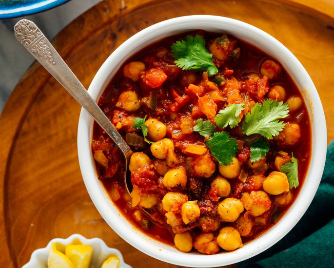 Cheap and Quick Desi Meals for Students - chana
