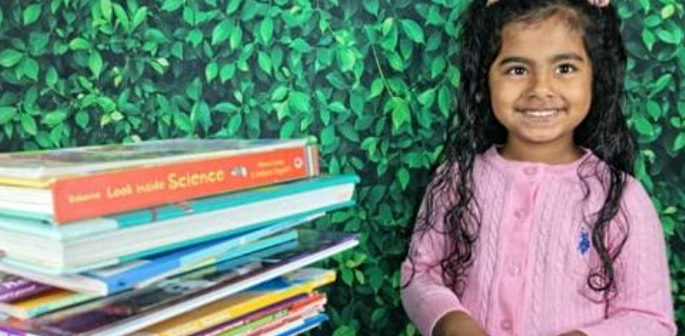 মার্কিন ভারতীয় মেয়ে 5 বছর বয়সী রিডিং রেকর্ড ভাঙা চ