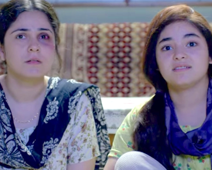 15 Bollywood Films That Make Fun of the Industry – Secret Superstar