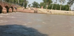 Pakistani Man throws and kills his Four Children in Canal